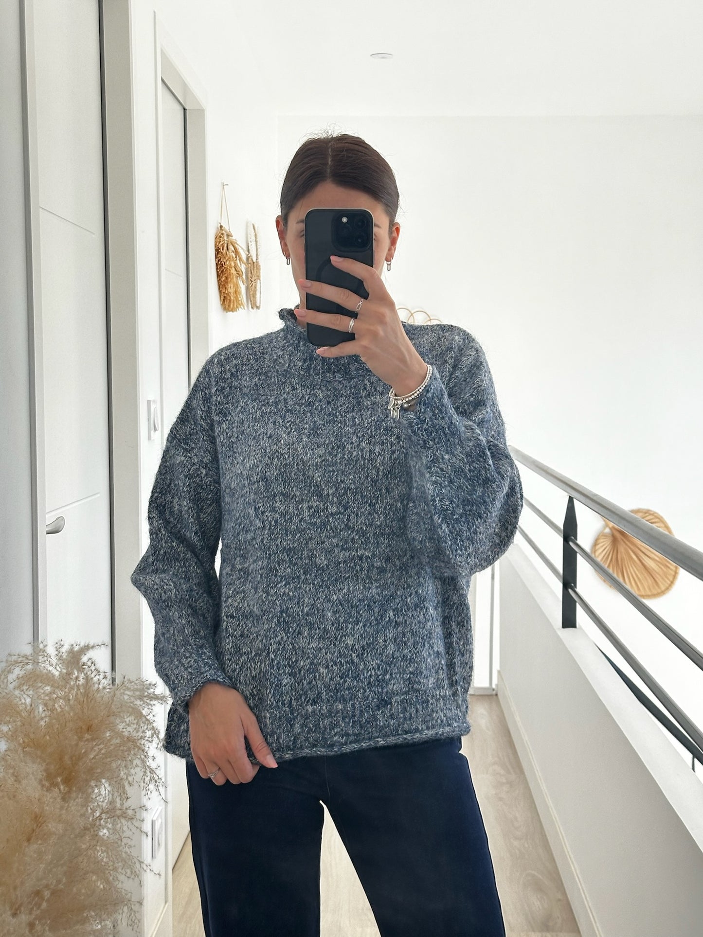 Pull Céline