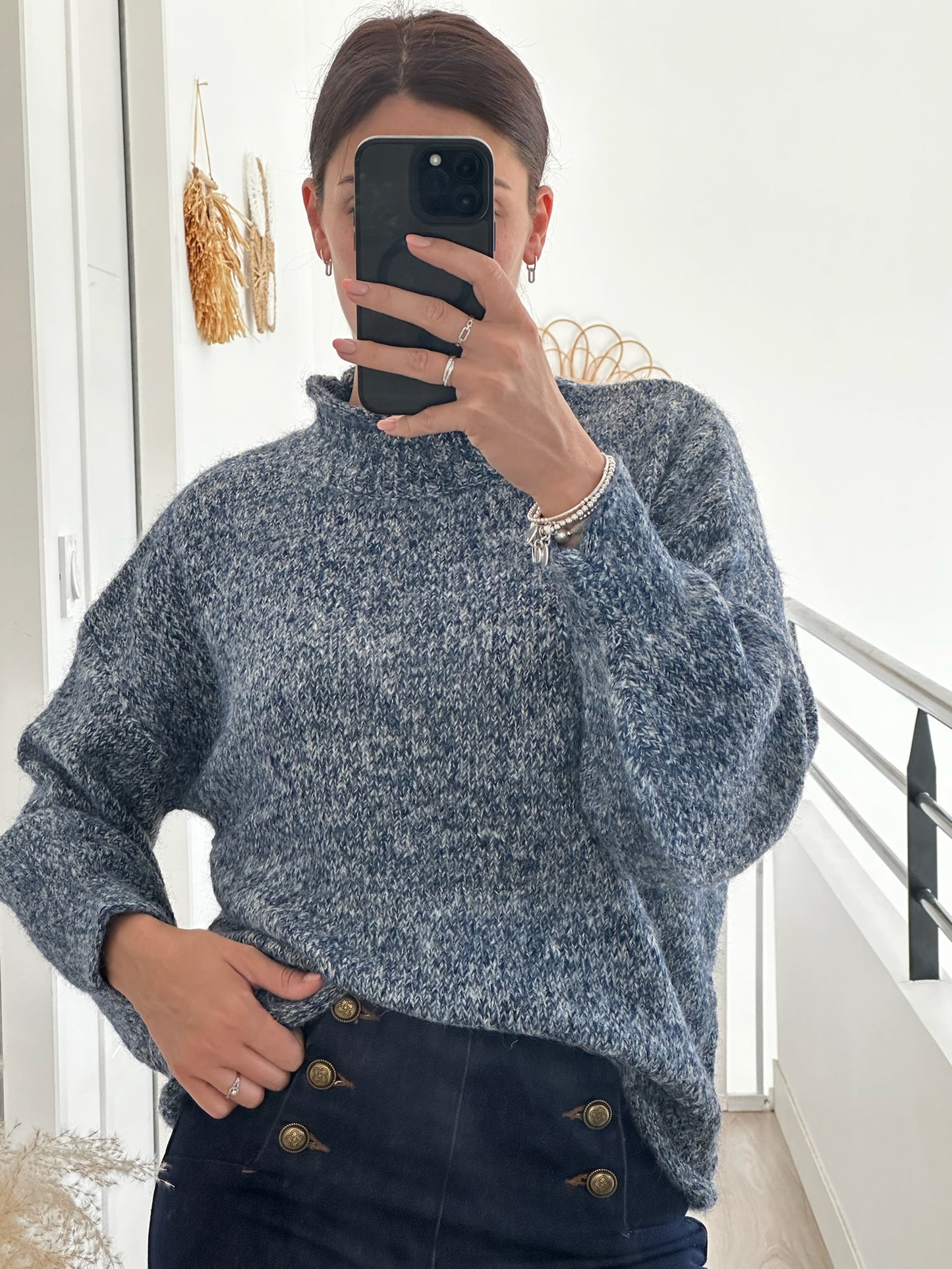 Pull Céline